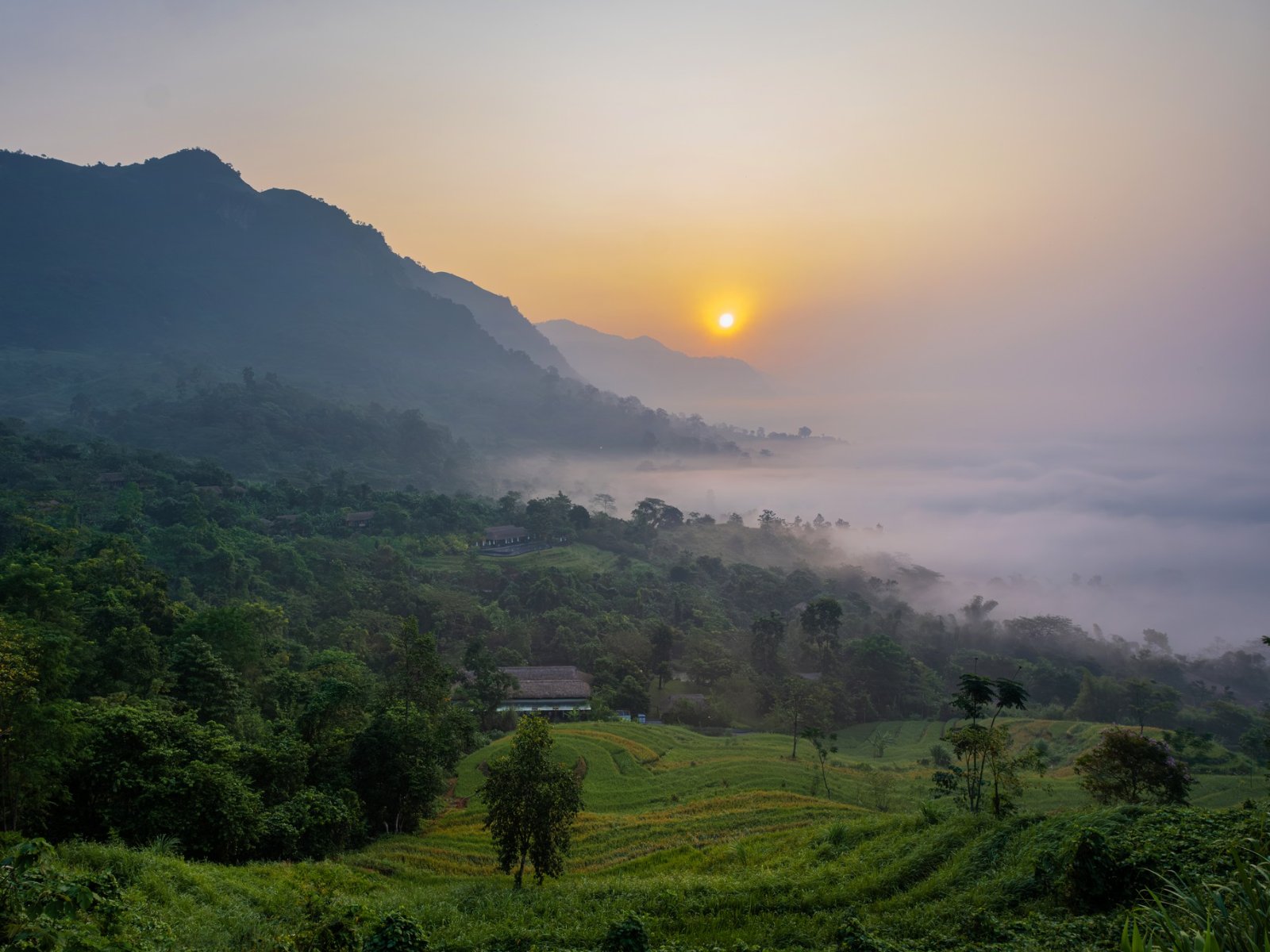 Four Seasons At Mai Chau